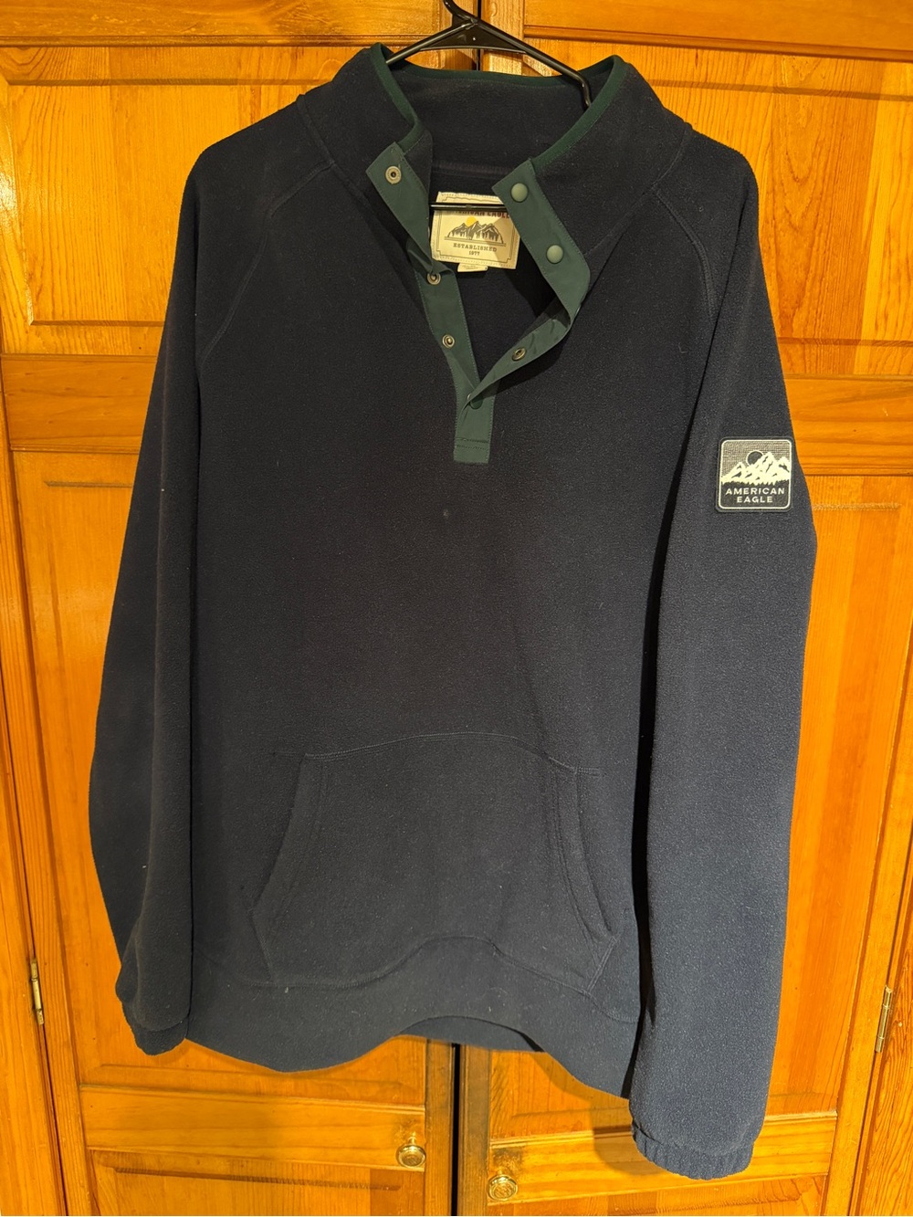 American Eagle Outfitters Men’s Navy Pullover with Dark Green Snap Placket